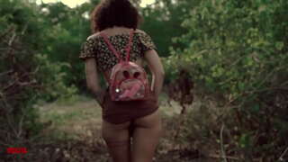 L-avventura fil-sess fuq il-Bajja Abbandunat