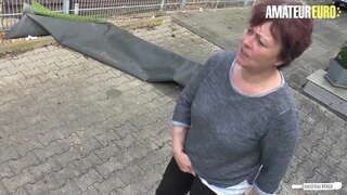 АМАТЕРСКИ ЕВРО - Роговиден BBW Жена Сака Да се Заебаваме Со Неа Hubby е Најдобар Пријател