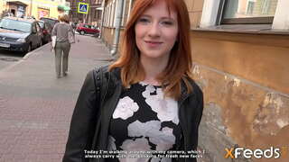 Vẻ đẹp cho hắn, thổi kèn, và họ có quan hệ tình dục trên ghế, trong kiểu chó, và tư thế khác mà làm hòa nhã cô gái moan