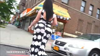 מתגנב מאחורי זה פורטוריקני MILF ביג מגה שלל