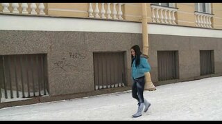 Шлюха медонад, ки чӣ қадар кончать