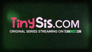 18 яшьлек xvii гасыр һәм xviii гасыр Гранд монда өчен бер-бердәнбер эше - трахнуться! Бу сексуальная красотка белән задницей ярата карарга синең зат, кайчан әгъзасы тирән засажен аңа бу тамакны һәм стонет нче восторга, аны кайчан пихают