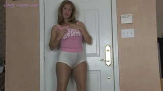 Kot nalašč mature masturbates