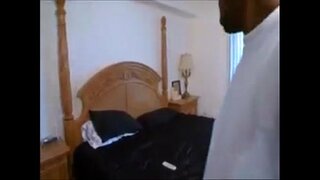 ögey bacısı evə döndü