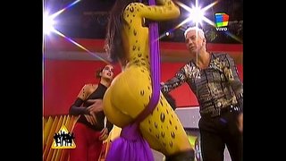 Belen Lavallen ដែ Bodypainting