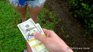 Riba e top di burbuja kaba di velilla di garray ta públiko