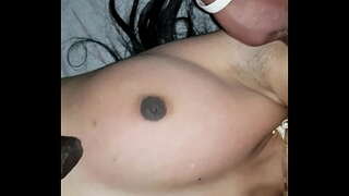 Maheswari prso a podpazuší kurva tým, strýko