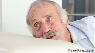 ǔ�蜜的青少年性交的硬盘