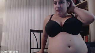 Chica gordita ama los postres