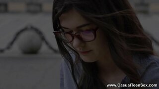Casual Sex Teen - i Dracu &#039; stramte tineri pizde din orice unghi