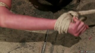 ���ოატყუა დიდი მკერდი, ქერა ცოლი ტკივილი კავშირები და gags პატარა იაპონელი, რომელსაც აქვს ურთიერთობა მისი ქმარი მაშინ ანალური anal მისი