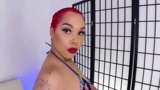 Quente Mulato Stripper Metade PRETO Metade EUROPEIA - SEXY COMO o INFERNO!